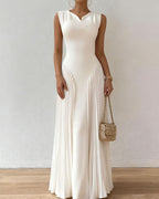 Elegant Sleeveless Pleated Solid Color Dress