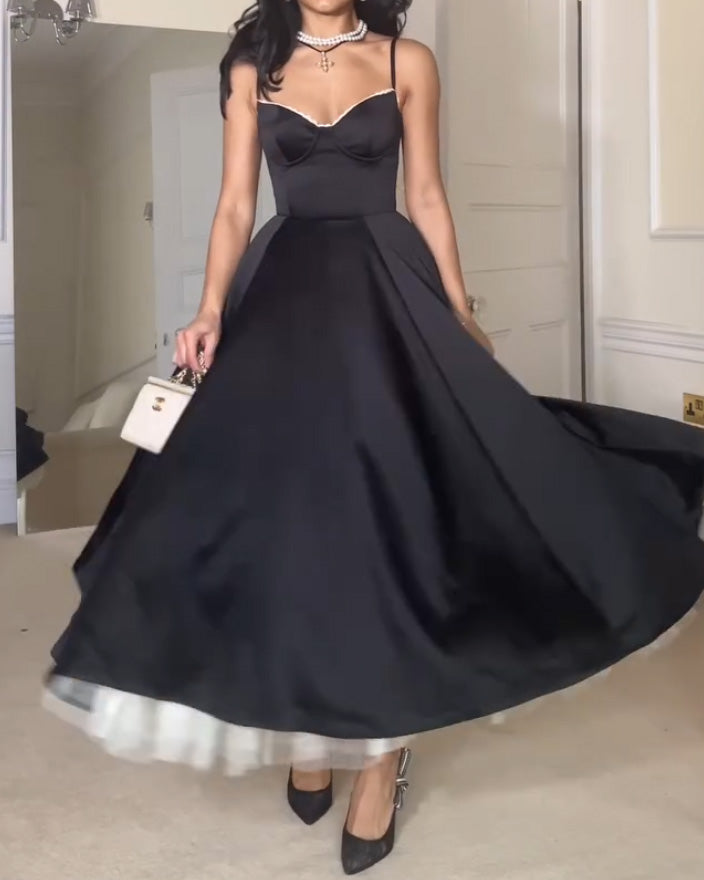 Elegant Sleeveless Double-Layer Dress