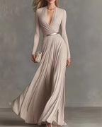 Elegant Long-Sleeved Fitted Waist Dress