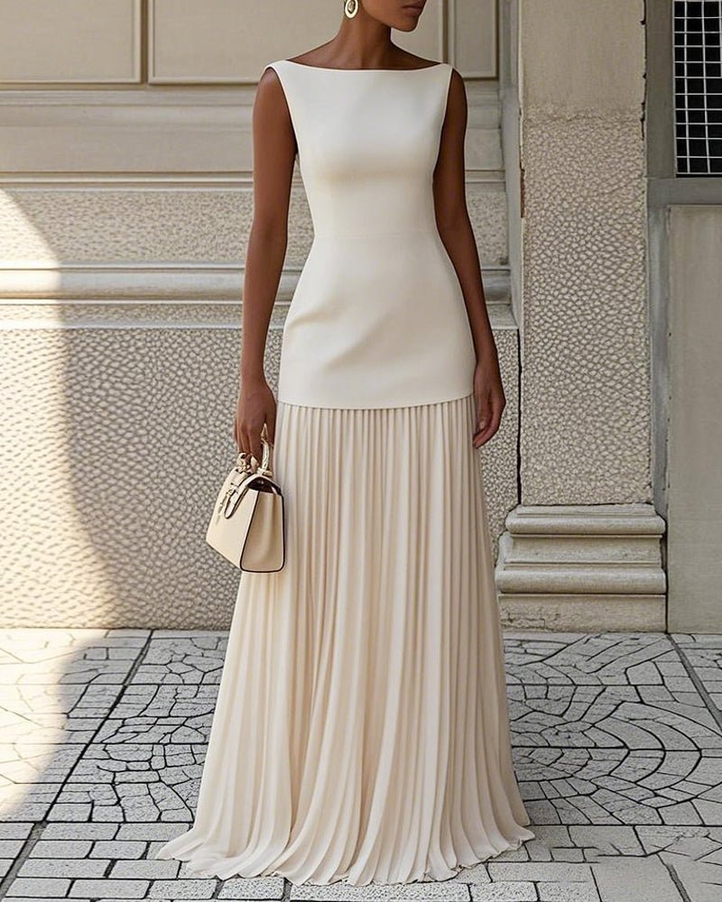Elegant sleeveless pleated solid color dress