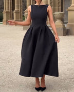 Elegant round neck solid color dress for women