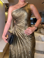 One-shoulder pleated hollow solid color dress