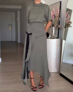 Round neck fitted waist dress