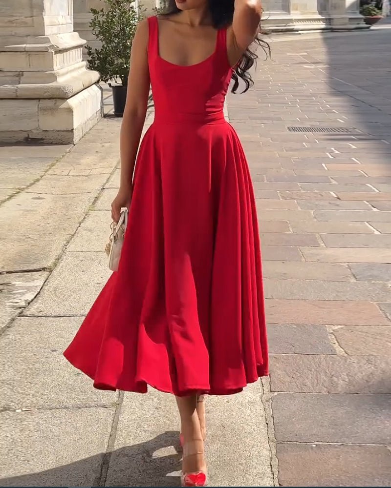 Elegant sleeveless solid color dress